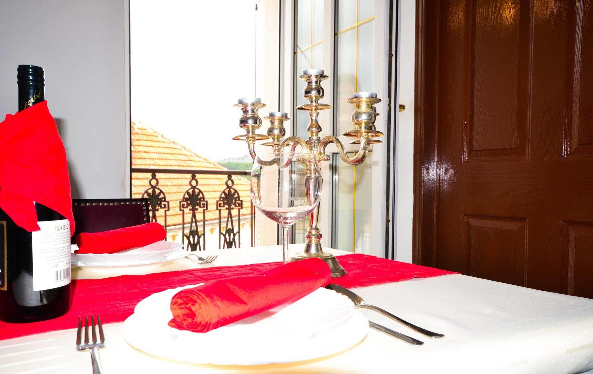 Hotel Sidro Milna  Eksteriør bilde